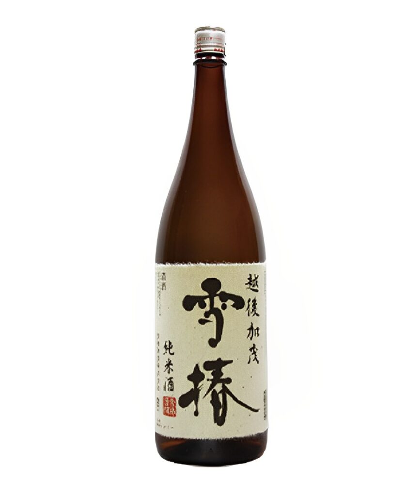 越後加茂雪椿 純米酒 限定酒のボトル